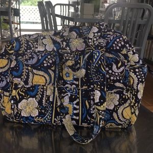 Vera Bradley/Ellie Blue Floral/ Shoulder/Diaper/